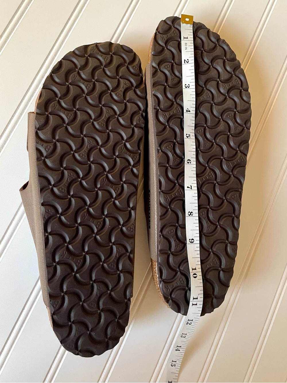 Birkenstock Arizona Sandal Mocha Two-Strap Iconic Light Brown EU 44 M11 Reg NWOT - Picture 6 of 14